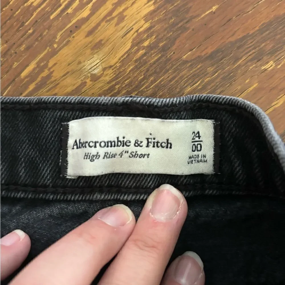 Abercrombie & Fitch High Rise 4